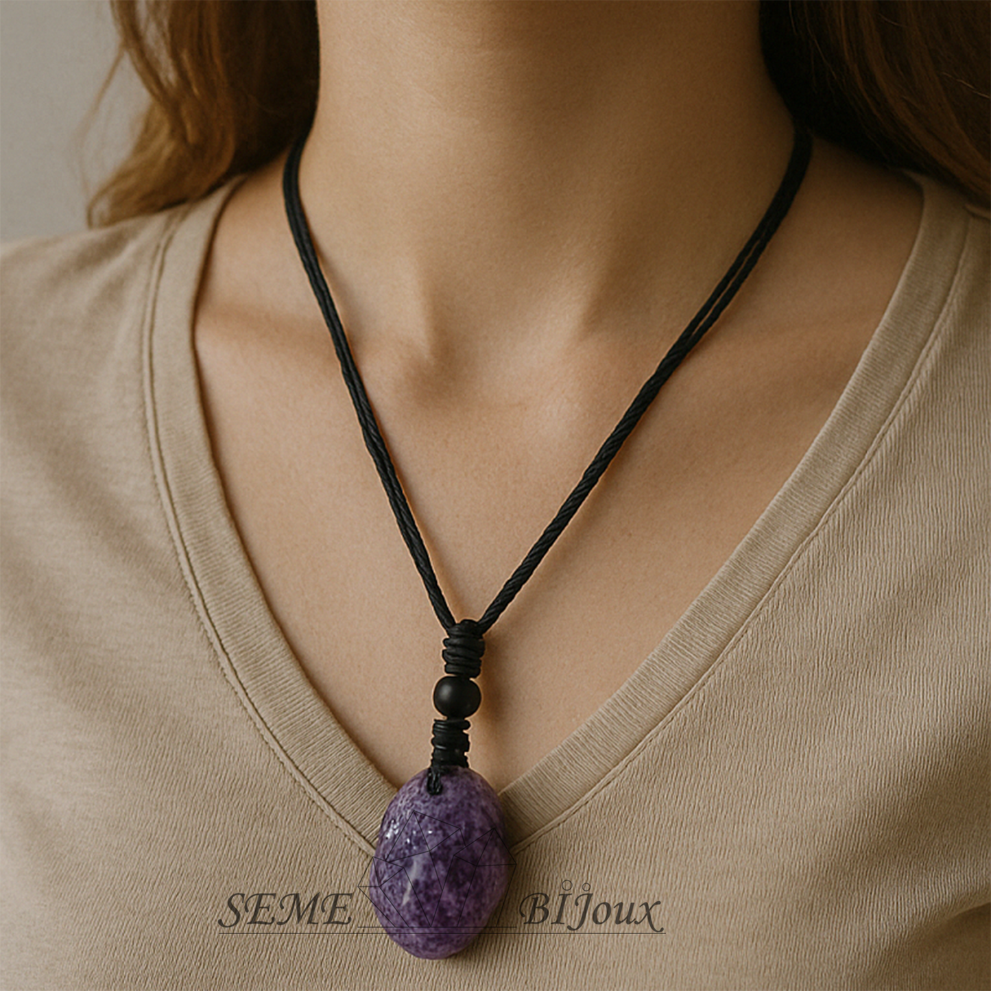 Pendentif Pierre Brute en Cristal Naturel | Énergie Authentique de la Nature Améthyste